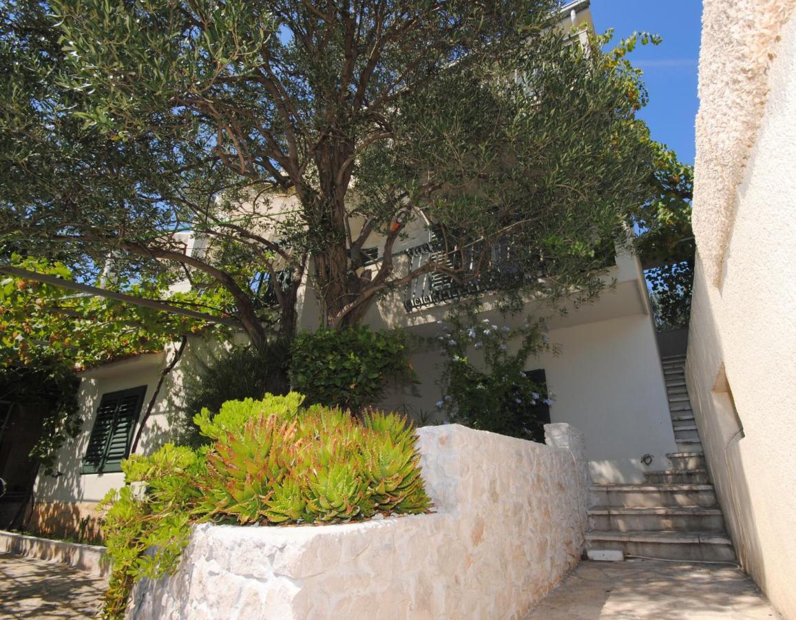 Summer Residence Near The Sea Donji Okrug  Kültér fotó